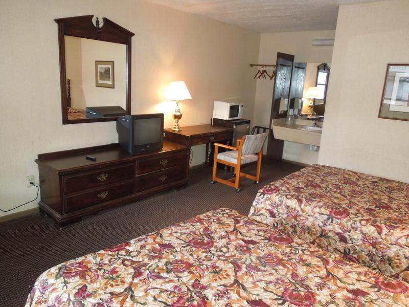 Knights Inn Endwell Экстерьер фото